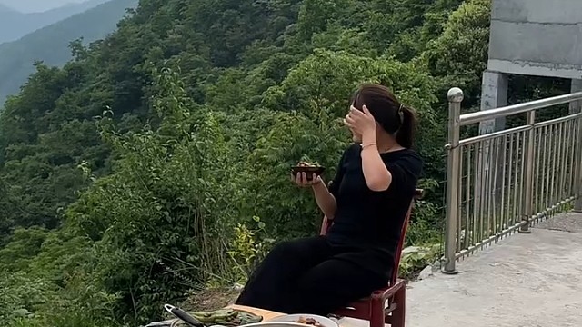 自己住腻的地方恰好是别人梦里的天堂