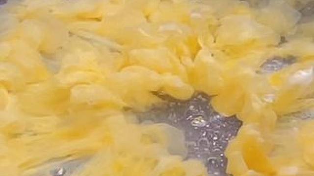 蛋花汤想要漂亮又好喝，只要学会这一点，人人夸你是大厨