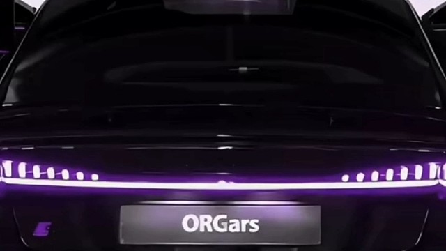 当你开上这台车时 你最想带谁去兜风？
 #奥迪 #奥迪RS7