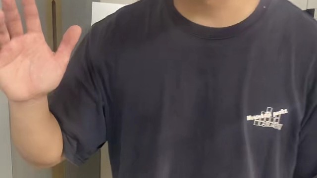 高级定制挂衣杆，108种颜色可选
#衣橱挂衣杆 #好物推荐