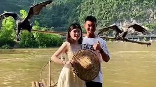 #山青水秀好风光游山逛水看风景 #就想在桂林看山山水水 #旅行推荐官