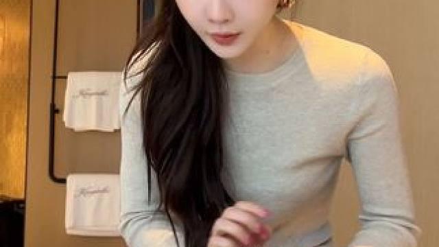 裤子是薄绒的！！