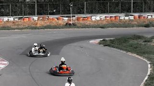 尽情释放多巴胺吧#赛车 #卡丁车 #速度与激情 #卡丁车漂移 #机车