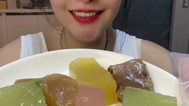 代go主页v#哪些美食可以拯救没有食欲的日子 #谁懂这个视频对吃货的杀伤力 #此刻一位东北公主正在优