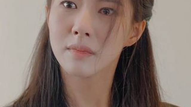 母亲留给自己的东西，却被他人想霸占 #微剧吧#有福之女不入无福之家 #短剧 #剧情 #家庭矛盾