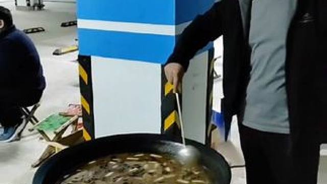 #大锅菜香喷喷 #天冷了吃点啥 
 #大锅菜 #地方特色美食