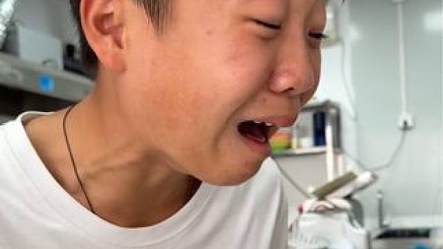 弟弟的快乐建立在姐姐的痛苦之上 #孙子逊 #搞笑