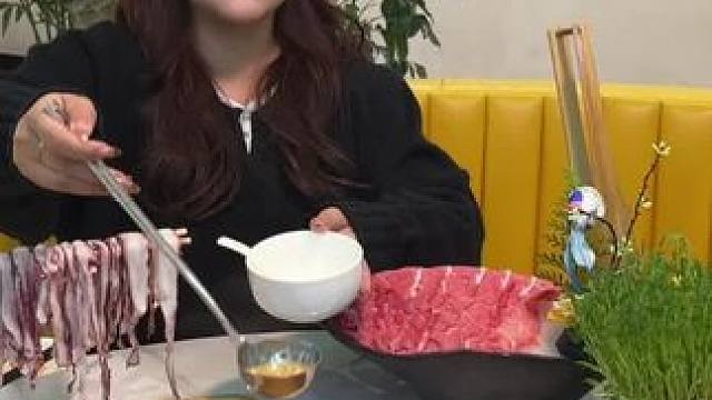 兰州终于有好吃的糟粕醋火锅啦 #椰小白龙珠椰子鸡#兰州好吃椰子鸡#糟粕醋火锅 #兰州美食 #兰州兰州