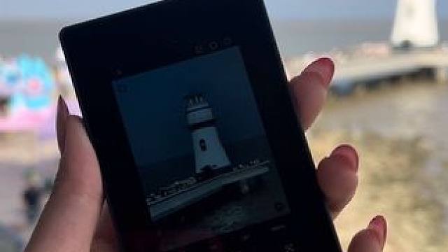 现在出门都是男朋友主动要求带着它，他说这是他的宝贝哈哈哈哈哈#男友视角 #男朋友拍照气死人系列 #拍