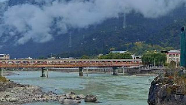 #每一帧都是热爱 #治愈系风景 #旅行推荐官 #冬天的波密 #人间仙境美如画