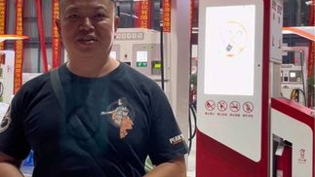 中亚石化 #河南刚哥 #给秋天点颜色看看 #离别是凉爽的秋 #把秋日落叶拍出氛围感 #随拍