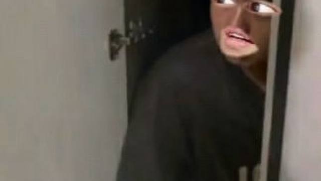 爱一个人是藏不住的#搞笑 #看一遍笑一遍 #万万想不到