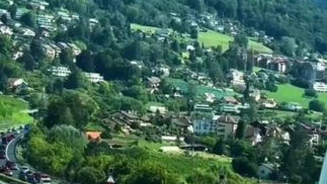 #风景都在路上 #沿途风景随拍  #大山深处自然美 #旅行 #瑞士