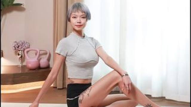 五分钟带你神奇瘦小腿，赶紧试试吧！#瘦腿 #漫画腿 #每日打卡