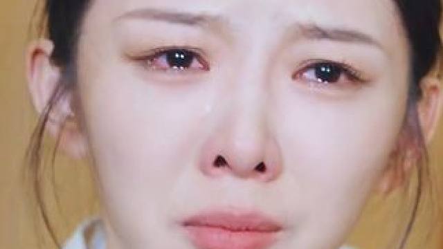 母亲为了给女儿报仇居然整容成仇人喜欢的模样