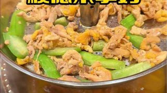 在上海找到了顺德桑拿鸡，去看看味道怎么样#桑拿鸡 #城市里的烟火气 #上海 #天儿冷吃点啥 #广告