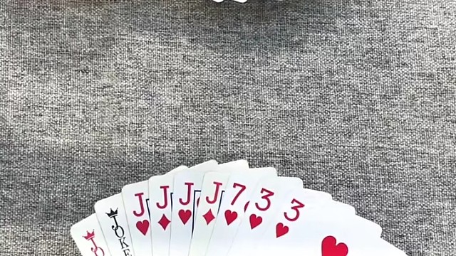 来试试四个炸的厉害