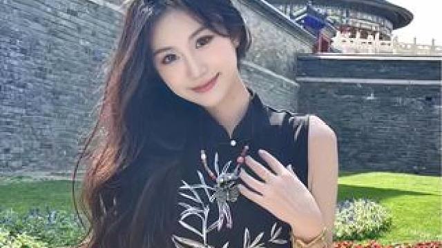 红旗EH7荣耀版，还得是我们国产！#升红旗赠红旗荣耀启程#冠军标配