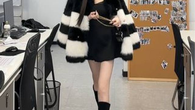 明天开炸的一小波 #时髦精的轻暖感穿搭 #秋冬才是韩系穿搭主场 #时髦精的ootd