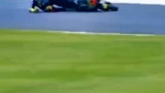 #motogp #滑胎过弯 #压弯 #摩托车比赛 #危险动作请勿模仿