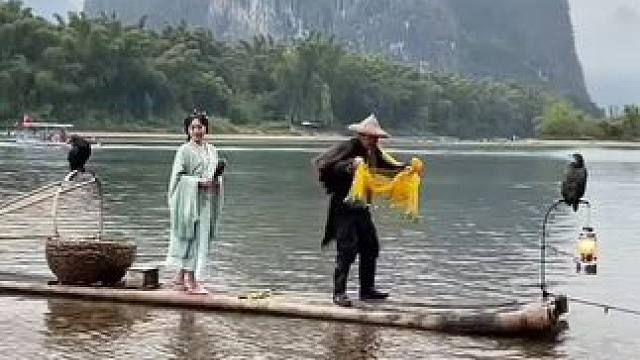 #山青水秀好风光游山逛水看风景 #就想在桂林看山山水水 #旅行推荐官