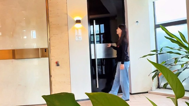 听说您还没有找到别墅合适的入户门