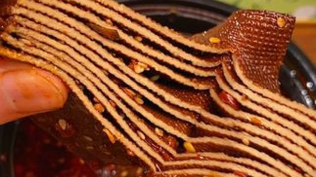 不得不说湖南这个大千张真的太好吃了#豆干 #追剧小零食 #无辣不欢 #美食