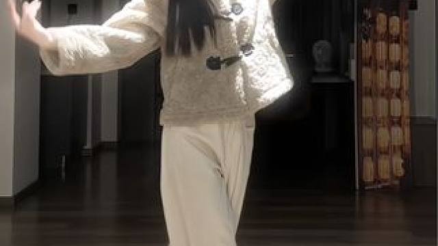 #舞蹈 它会把人生路照亮～#不要慌太阳下山还有月光  #氛围感 #passion