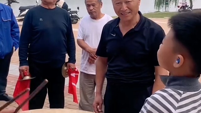 比老先生打的好[龇牙]