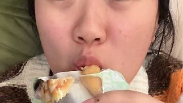 就是这个泡椒味！爽！完全不腥 还不用吐骨头！！