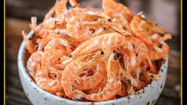 来自南极海域土生土长的南极磷虾干，炒菜、煲汤、做馅都贼拉提鲜！#南极磷虾 #海鲜 #磷虾