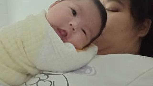 今天我的二宝满月了