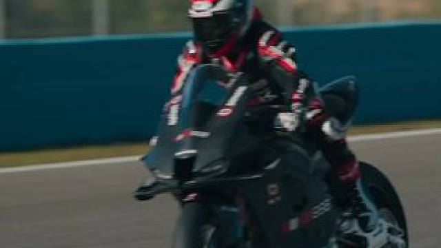 wsbk2025新赛车KB998 川崎将不再直接参赛，由比莫塔接手参赛#wsbk #赛道