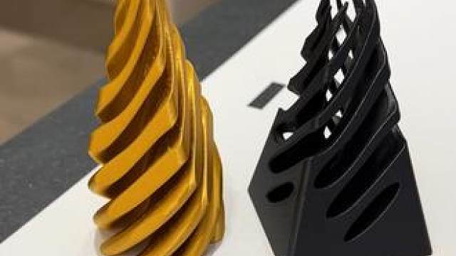 大学生：我嘞个豆，幻术！ #玩个很新的东西  #解压