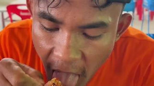 烤海鲜 #东南亚矮子 #我的乡村生活 #记录我的农村生活