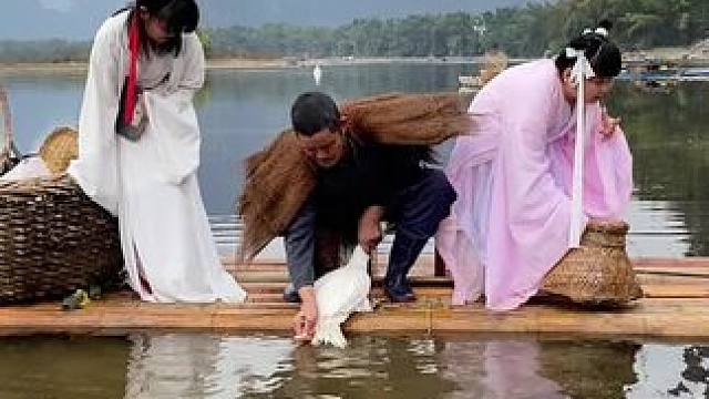 #山青水秀好风光游山逛水看风景 #就想在桂林看山山水水 #游山玩水释放心情