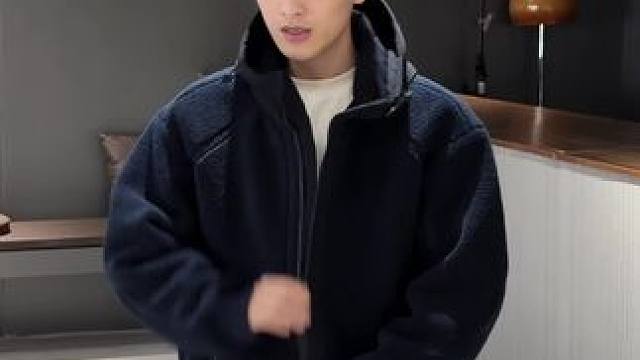 颗粒绒加厚的来了 #男生穿搭 #摇粒绒外套