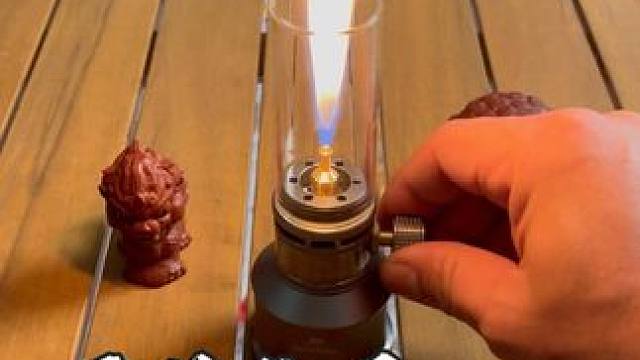 山之客的小气灯，我给它叫做烛灯，比较复古提升氛围，户外露营非常好看好玩的小烛灯#户外露营 #露营灯 