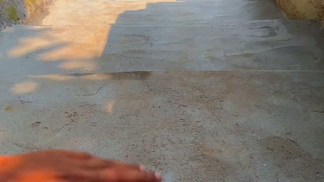 楼梯滚瓶子爆破解压时刻