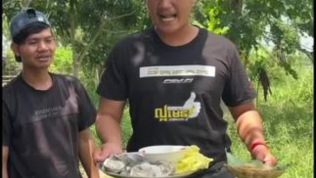 吃生蚝 #东南亚美食 #我的乡村生活 #乡村美食