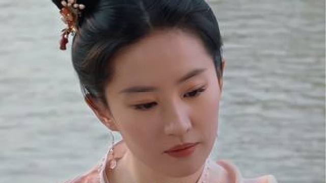 风吹的支离破碎 #刘亦菲 #人间清醒 #内容过于真实