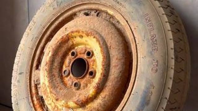 实属浪费 #国外视频分享 #清洗 #轮胎