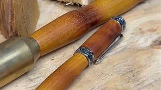 木质笔杆，真的很精致！ #是时候展现真正的技术了 #dou来休息一下 #意不意外 #高性能实用工具