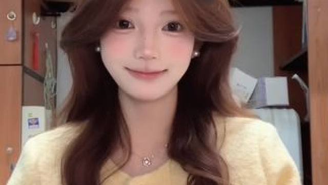 一分钟就能学会的抖舞 
#甜甜的手势舞 #一学就会系列 #甜妹