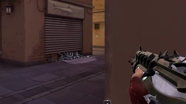 钱包这英雄能守住哪个点，只能靠枪法和tp摘人