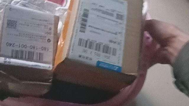 快递站老板每天给我单独打包等我去拿