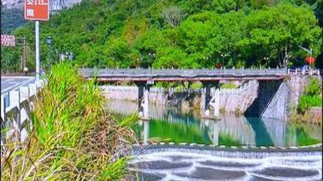 最治愈的便是这雁荡的山水 ，风景如画的地方 。