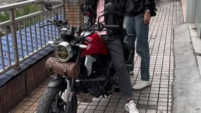 感谢老表支持，租台摩托车市区周边转一转。#让骑行成为一种生活 #热爱机车热爱生活 #租摩托车 #重庆