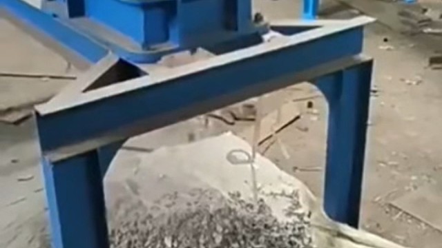 颚式破碎机批发定做移动式破碎机钢架行走颚式破碎机