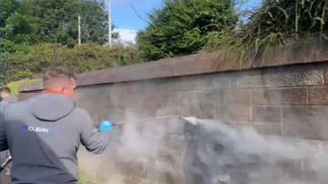 十年老宅往往采用最解压的清洁方式！#庭院清理 #深度清洁 #极度舒适